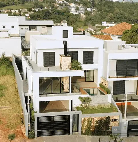 CASA FOUR SEASONS! BELÍSSIMA RESIDÊNCIA ÚNICA PENSADA EM TODOS OS SENTIDOS PARA A SUA FAMÍLIA!