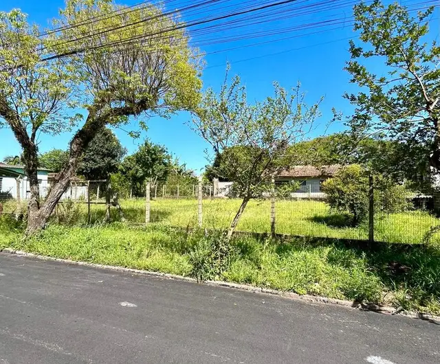 DOIS TERRENOS AMPLOS NO CENTRO DE CAMPO BOM/RS